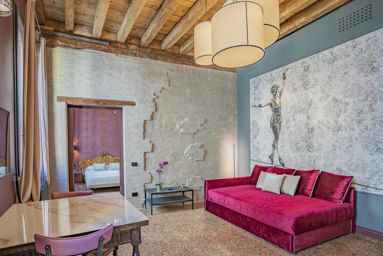 Corte Rubbi 7 Deluxe Apartment Venesia Bagian luar foto