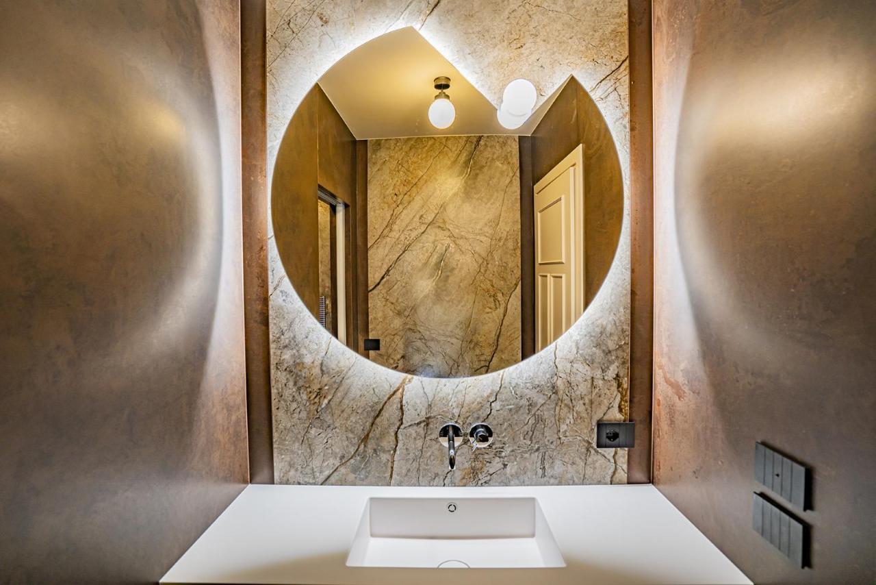 Corte Rubbi 7 Deluxe Apartment Venesia Bagian luar foto