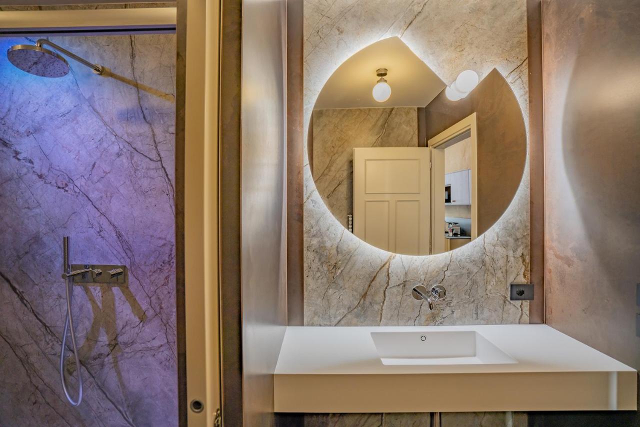 Corte Rubbi 7 Deluxe Apartment Venesia Bagian luar foto